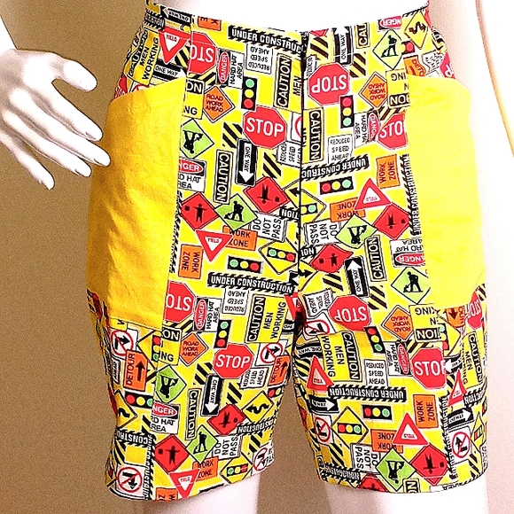 Ladies Retro Street Shorts - Picture 4 of 7